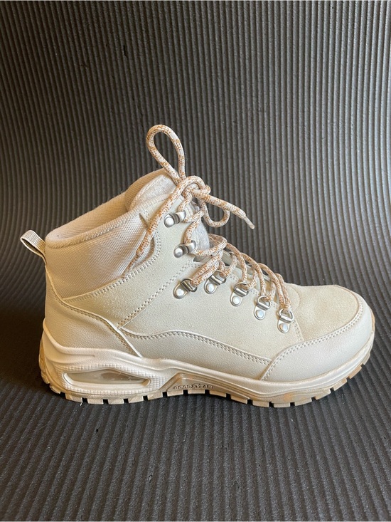 Skechers Shoes - SKECHERS STREET LOS ANGELES WOMENS ONE4TRAILZ SIZE 10